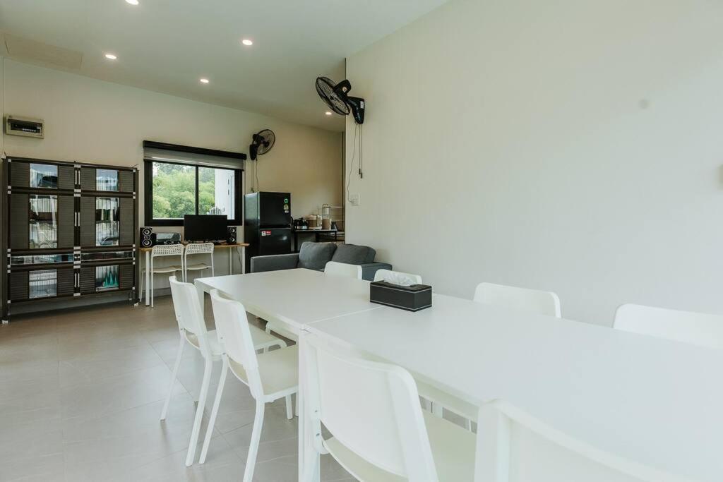Cheeva Pool Villa Khao Lak Dış mekan fotoğraf