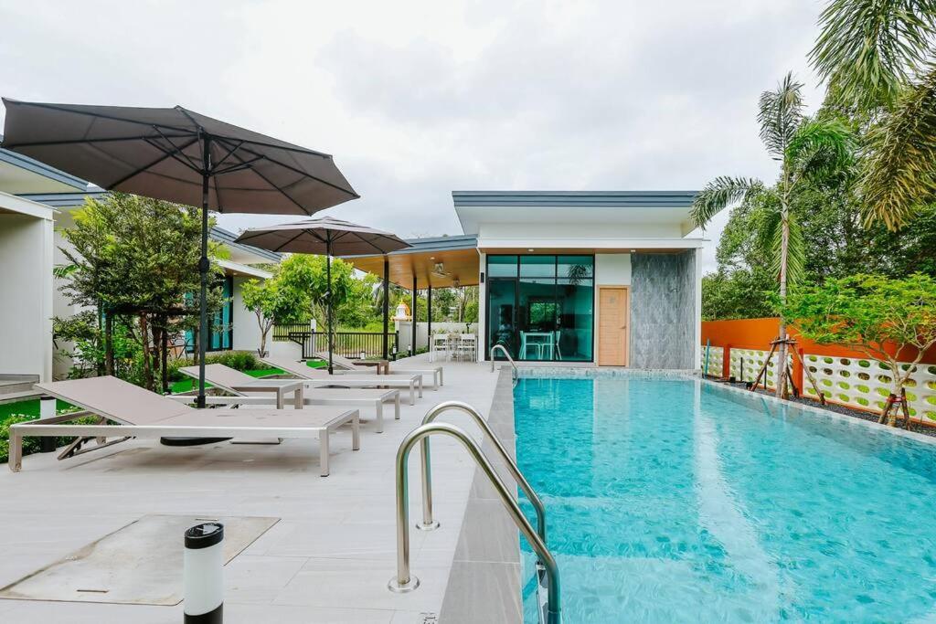 Cheeva Pool Villa Khao Lak Dış mekan fotoğraf